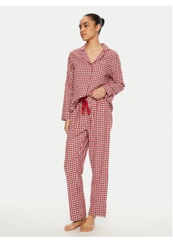 Hunkemöller Piżama Flannel 300635 Czerwony Regular Fit ze sklepu MODIVO w kategorii Piżamy damskie - zdjęcie 177512405