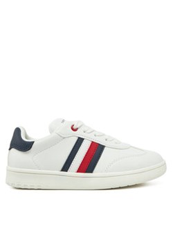 Tommy Hilfiger Sneakersy Stripe Low Cut Lace-Up Sneaker T3X9-33850-1355 M Biały ze sklepu MODIVO w kategorii Buty sportowe dziecięce - zdjęcie 177539378