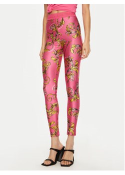 Versace Jeans Couture Legginsy 78HAC101 Różowy Slim Fit ze sklepu MODIVO w kategorii Spodnie damskie - zdjęcie 177539648