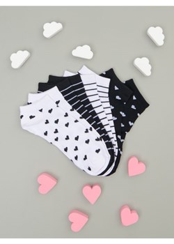 Sinsay - Skarpetki 4 pack - wielobarwny ze sklepu Sinsay w kategorii Skarpetki damskie - zdjęcie 177554845