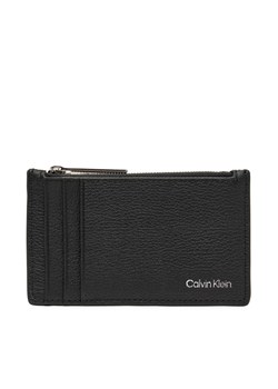 Etui na karty kredytowe Calvin Klein Warmth N/S Cardholder 6cc K50K512704 Czarny ze sklepu eobuwie.pl w kategorii Etui - zdjęcie 177559207