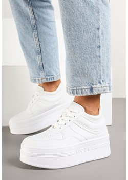 Białe Sznurowane Sneakersy Vices na Grubej Podeszwie Ozdobiona Napisem Annalira ze sklepu born2be.pl w kategorii Buty sportowe damskie - zdjęcie 177572638