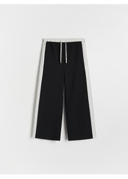 Reserved - Szerokie spodnie z lampasami - czarny ze sklepu Reserved w kategorii Spodnie dziewczęce - zdjęcie 177578006
