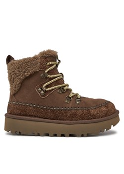 Śniegowce Ugg W Classic Alpine Lace Up 1158271 Brązowy ze sklepu eobuwie.pl w kategorii Śniegowce damskie - zdjęcie 177594199