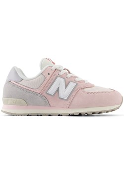 Buty dziecięce New Balance GC574BKM – różowe ze sklepu New Balance Poland w kategorii Buty sportowe dziecięce - zdjęcie 177658636