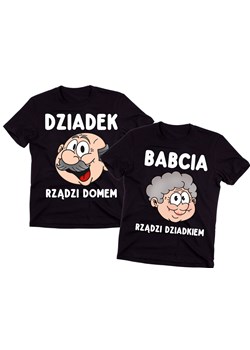 ZESTAW KOSZULEK DLA BABCI I DZIADKA - BABCIA RZĄDZI DZIADKIEM DZIADEK RZĄDZI DOMEM - TWARZE ze sklepu Time For Fashion w kategorii Kubki - zdjęcie 177659985