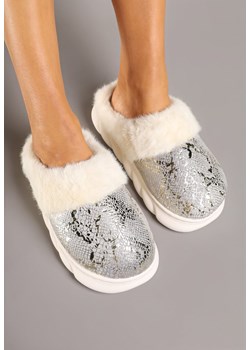 Szare Metaliczne Kapcie Vices z Futerkiem na Piankowej Podeszwie Eleasmina ze sklepu born2be.pl w kategorii Kapcie damskie - zdjęcie 177707919