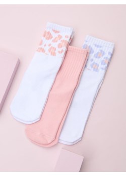 Sinsay - Skarpetki 3 pack - wielobarwny ze sklepu Sinsay w kategorii Skarpetki dziecięce - zdjęcie 177785849