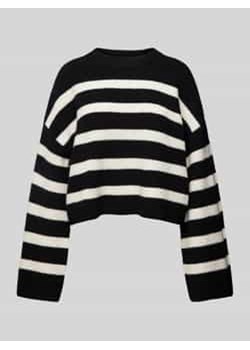 Sweter z dzianiny z okrągłym dekoltem model ‘Louise’ ze sklepu Peek&Cloppenburg  w kategorii Swetry damskie - zdjęcie 177806745
