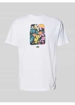 T-shirt z prążkowanym,okrągłym dekoltem model ‘DAYDATE’ ze sklepu Peek&Cloppenburg  w kategorii T-shirty męskie - zdjęcie 177860628