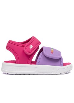 Sandały New Balance SIA750D3 - różowe ze sklepu streetstyle24.pl w kategorii Sandały dziecięce - zdjęcie 177862295
