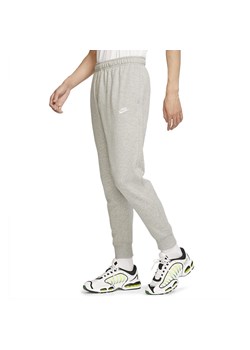 Spodnie dresowe Nike NSW Club Jogger FT BV2679-063 - szare ze sklepu streetstyle24.pl w kategorii Spodnie męskie - zdjęcie 177862427