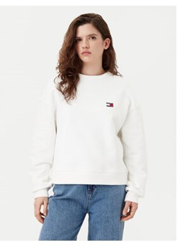 Tommy Jeans Bluza DW0DW19408 Écru Boxy Fit ze sklepu MODIVO w kategorii Bluzy damskie - zdjęcie 177879637