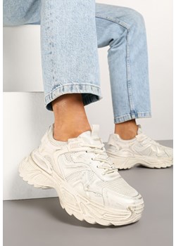 Beżowe Sneakersy na Grubej Podeszwie z Tłoczeniami Sadeoriel ze sklepu born2be.pl w kategorii Buty sportowe damskie - zdjęcie 177892328