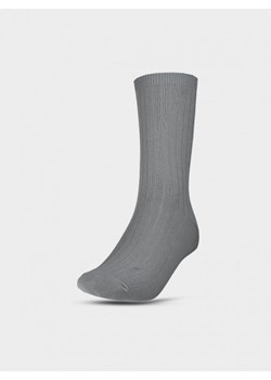 Damskie skarpetki casual Outhorn OTHWAW24USOCF370 - szare ze sklepu Sportstylestory.com w kategorii Skarpetki damskie - zdjęcie 177895058