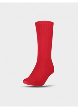 Męskie skarpetki casual Outhorn OTHWAW24USOCM373 - czerwone ze sklepu Sportstylestory.com w kategorii Skarpetki męskie - zdjęcie 177895096