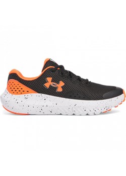 Chłopięce buty do biegania Under Armour UA Bgs Surge 4 - czarne ze sklepu Sportstylestory.com w kategorii Buty sportowe dziecięce - zdjęcie 177895858