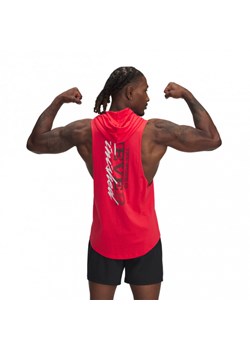 Męski top treningowy z kapturem Under Armour Project Rock SL HD - czerwony ze sklepu Sportstylestory.com w kategorii T-shirty męskie - zdjęcie 177895937