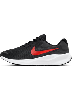 Męskie buty do biegania po asfalcie Nike Revolution 7 - Czerń ze sklepu Nike poland w kategorii Buty sportowe męskie - zdjęcie 177941975