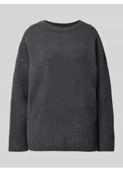 Sweter z długim rękawem i bocznymi rozcięciami model ‘NANCY’ ze sklepu Peek&Cloppenburg  w kategorii Swetry damskie - zdjęcie 177953297
