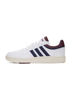 Buty adidas Hoops 3.0 HP7944 białe ze sklepu ButyModne.pl w kategorii Trampki męskie - zdjęcie 177969059