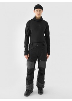 Męskie spodnie snowboardowe 4F 4FWAW24TFTRM619 - czarne ze sklepu Sportstylestory.com w kategorii Spodnie męskie - zdjęcie 178051969