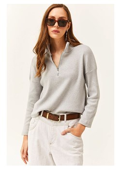 Olalook Sweter w kolorze szarym ze sklepu Limango Polska w kategorii Swetry damskie - zdjęcie 178056525