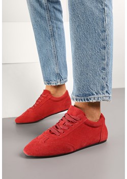 Czerwone Skórzane Sneakersy w Klasycznym Stylu Fonavina ze sklepu born2be.pl w kategorii Buty sportowe damskie - zdjęcie 178066509