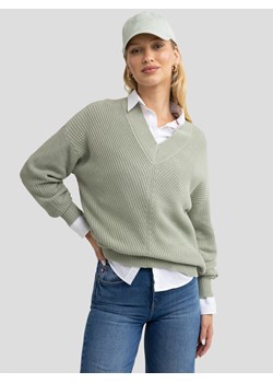 Sweter damski z wiskozy z dekoltem v-neck pistacjowy Cyntiana 300 ze sklepu Big Star w kategorii Swetry damskie - zdjęcie 178091116