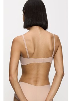 Triumph czarny biustonosz miękki soft bez fiszbinów Flex Smart 10215907-7747, Kolor beżowy, Rozmiar 1, Triumph ze sklepu Intymna w kategorii Biustonosze - zdjęcie 178098885