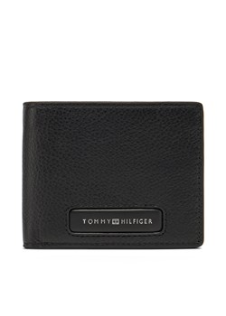 Duży Portfel Męski Tommy Hilfiger Th Monogram Mini Cc Wallet AM0AM13251 Czarny ze sklepu eobuwie.pl w kategorii Portfele męskie - zdjęcie 178098956