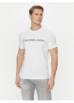 Calvin Klein Jeans T-Shirt J30J322552 Biały Slim Fit ze sklepu MODIVO w kategorii T-shirty męskie - zdjęcie 178108746