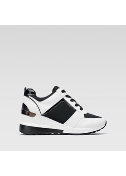 Sneakers Clara Barson WS2229-44 ze sklepu ccc.eu w kategorii Buty sportowe damskie - zdjęcie 178139926