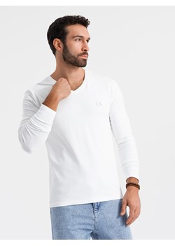 Męski longsleeve V-neck SLIM FIT z elastanem i printem – biały V2 OM-LSBC-0123 ze sklepu ombre w kategorii T-shirty męskie - zdjęcie 178147919