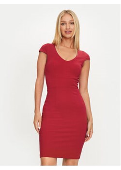 Marciano Guess Sukienka codzienna 4YGK23 6375Z Czerwony Bodycon Fit ze sklepu MODIVO w kategorii Sukienki - zdjęcie 178149456