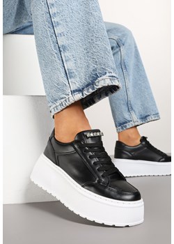 Czarne Sneakersy na Grubej Podeszwie z Ozdobnymi Przeszyciami Tataniel ze sklepu born2be.pl w kategorii Buty sportowe damskie - zdjęcie 178150436