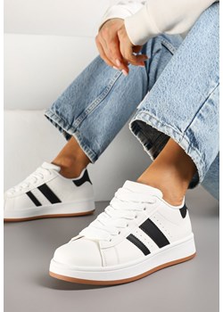 Białe Sneakersy na Niskiej Platformie z Naszywkami Flordexia ze sklepu renee.pl w kategorii Buty sportowe damskie - zdjęcie 178159679