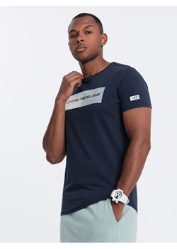 T-shirt męski bawełniany z nadrukiem - granatowy V3 S1751 ze sklepu ombre w kategorii T-shirty męskie - zdjęcie 178162688