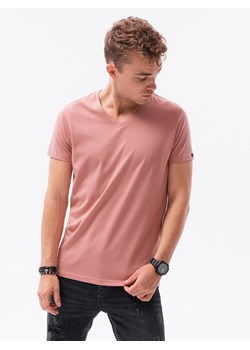 Klasyczna męska koszulka z dekoltem w serek BASIC - różowy V7 S1369 ze sklepu ombre w kategorii T-shirty męskie - zdjęcie 178162759