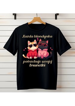 DAMSKA koszulka - każda blondynka potrzebuje swojej brunetki ze sklepu Time For Fashion w kategorii Bluzki damskie - zdjęcie 178168759