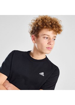ADIDAS T-SHIRT CORE LGO T BLK B ze sklepu JD Sports  w kategorii T-shirty chłopięce - zdjęcie 178190299