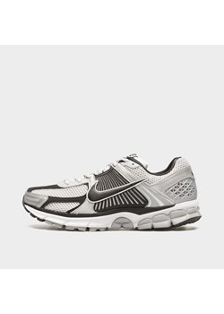 NIKE ZOOM VOMERO 5 ze sklepu JD Sports  w kategorii Buty sportowe męskie - zdjęcie 178192525