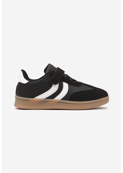 Czarne Buty Sportowe w Stylu Tenisówek z Rzepem i Naszywkami Isenora ze sklepu born2be.pl w kategorii Buty sportowe dziecięce - zdjęcie 178206246