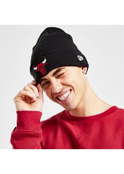 NEW ERA CZAPKA ZIMOWA ESSENTIAL CUFF KNIT BULLS CHICAGO BULL ze sklepu JD Sports  w kategorii Czapki zimowe męskie - zdjęcie 178212855