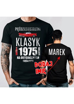 Męska koszulka z imieniem na 50 urodziny - klasyk 1975 - id: 142718 - marki Timeforf - 178225738 Męska koszulka z imieniem na 50 urodziny - klasyk 1975 ze sklepu Time For Fashion w kategorii T-shirty męskie - zdjęcie 178225738