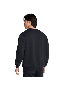 Męska bluza dresowa nierozpinana bez kaptura Under Armour UA Icon Fleece Crew Taping - czarna ze sklepu Sportstylestory.com w kategorii Bluzy męskie - zdjęcie 178253266