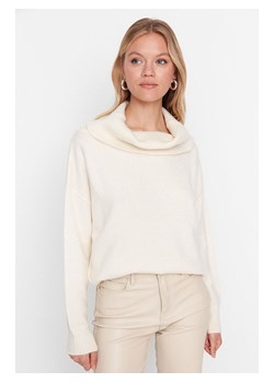 trendyol Sweter w kolorze kremowym ze sklepu Limango Polska w kategorii Swetry damskie - zdjęcie 178260916