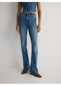 Reserved - Jeansy flare high waist - niebieski ze sklepu Reserved w kategorii Jeansy damskie - zdjęcie 178298608