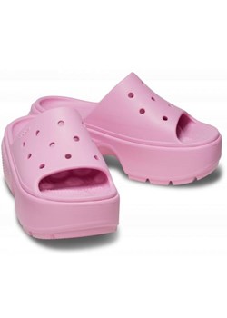 Klapki Crocs Stomp Slide 209346-6WY różowe ze sklepu ButyModne.pl w kategorii Klapki damskie - zdjęcie 178329049