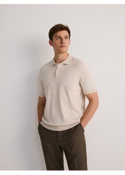Reserved - Wiskozowy sweter polo - złamana biel ze sklepu Reserved w kategorii Swetry męskie - zdjęcie 178342995